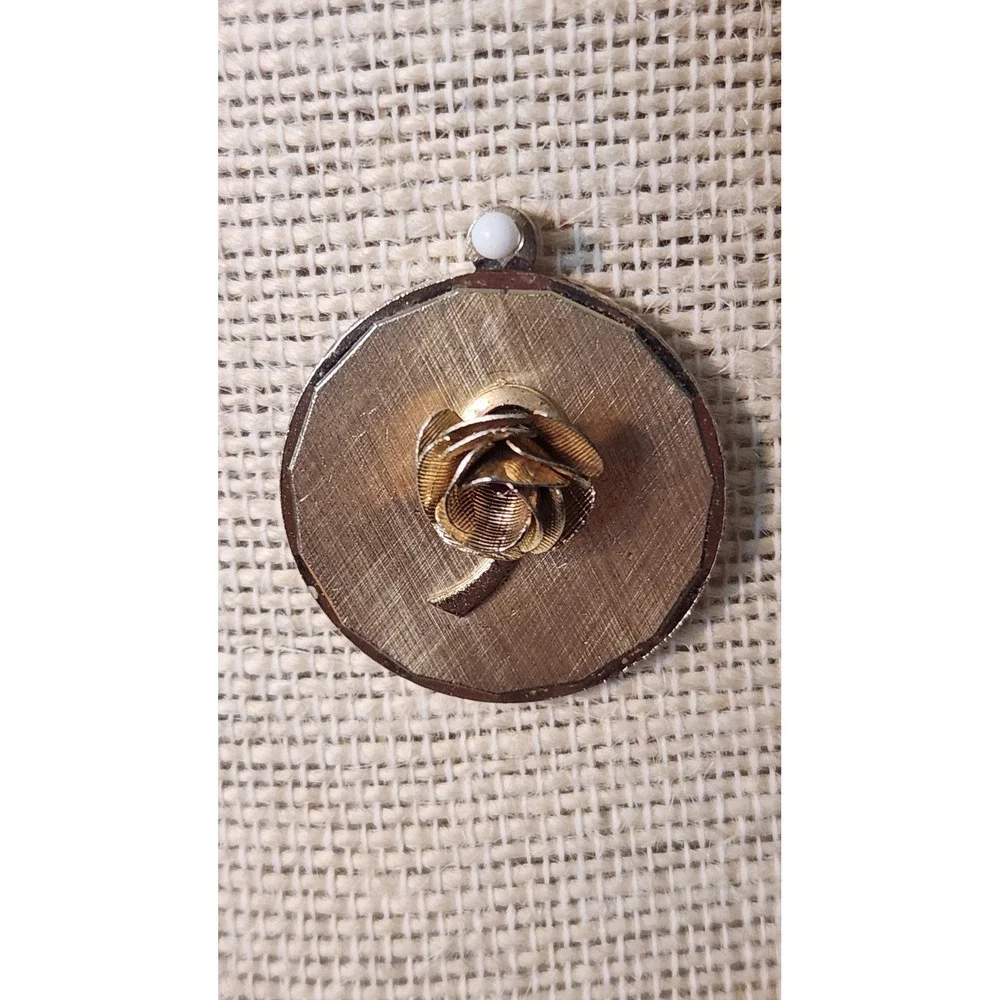 Avon Vintage 1/10 10k Gold Filled Rose Pendant Red Stone Floral Charm